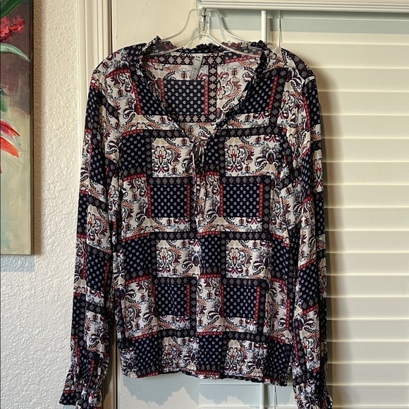 KVL Long Sleeve Top - Picture 1 of 6